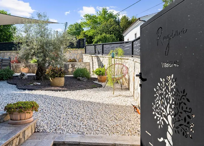 4 Bedroom In Vlasici - Σπίτι διακοπών *